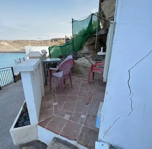 Claudia Puertito De Adeje - 2 Bedrooms, 70mq, On The Апартаменти Адехе